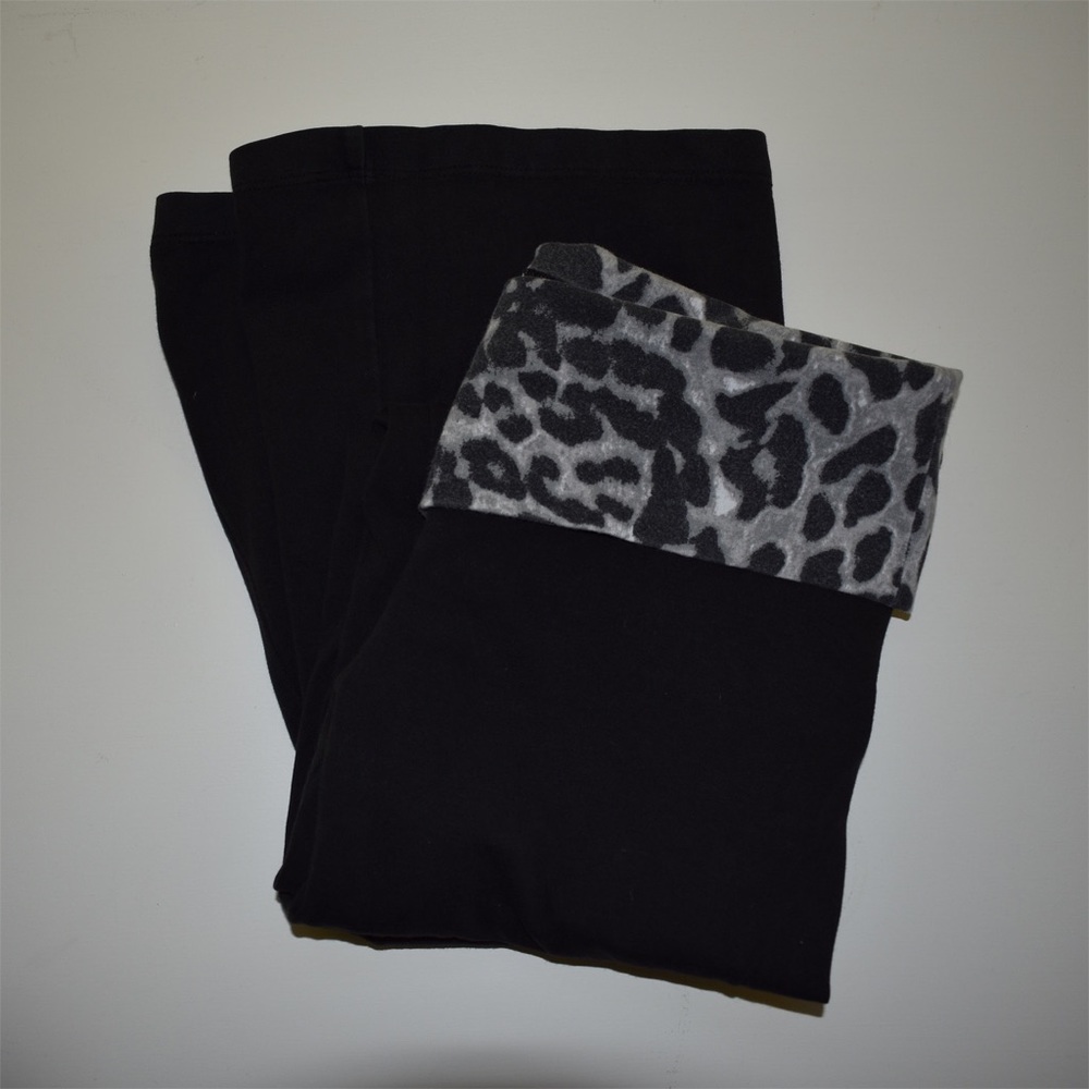 Victoria’s Secret Black Yoga Pants!